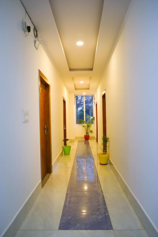 Hotel Srp Rishīkesh Buitenkant foto